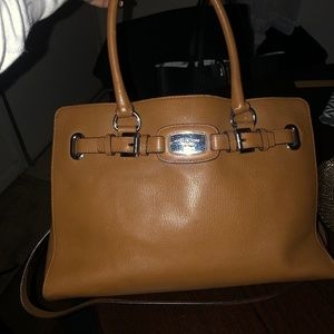 Michael Kors Hamilton Large `